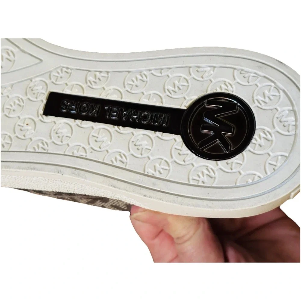Michael Kors Logo Fashion Sneaker Black White Gray Round Toe Rubber Sole